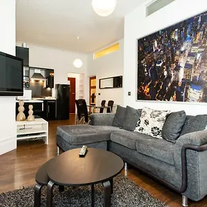 2 Bed Flat Near Town Centre Apartment Bournemouth
